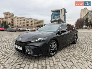 Авто Toyota Camry 2025 № 8574214