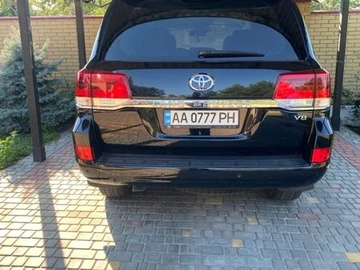 Авто Toyota Land Cruiser 2020 № 8574216