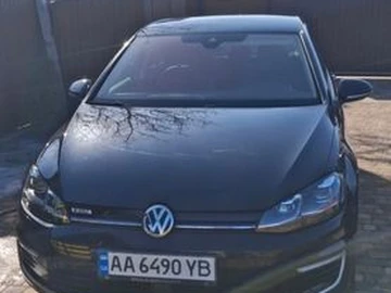 Авто Volkswagen E-Golf 2019 № 8574619