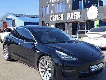 Авто Tesla Model 3 2019 № 8574639