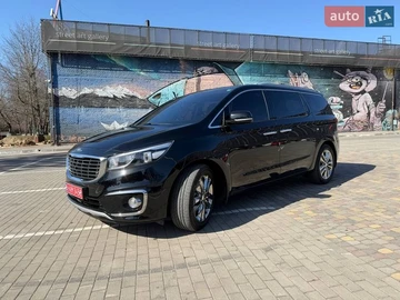 Авто KIA Carnival 2017 № 8574868