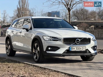 Авто Volvo V60 Cross Country 2020 № 8574924