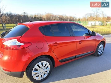 Авто Renault Megane 2012 № 8575188