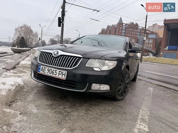 Авто Skoda Superb 2009 № 8575474