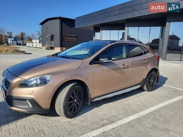 Авто Volvo V40 2013 № 8575559