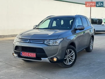 Авто Mitsubishi Outlander 2015 № 8575578