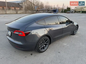 Авто Tesla Model 3 2021 № 8575781