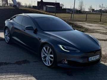 Авто Tesla Model S 2017 № 8575837