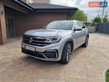 Авто Volkswagen Atlas Cross Sport 2020 № 8576104