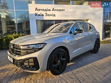 Авто Volkswagen Touareg 2025 № 8576135