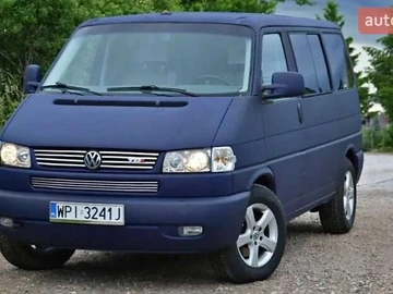Авто Volkswagen Transporter 2000 № 8576182