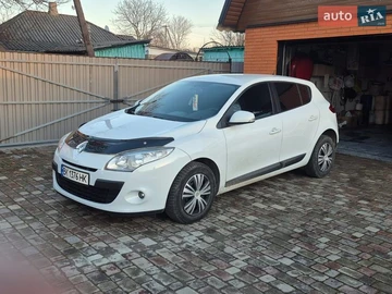 Авто Renault Megane 2011 № 8576458