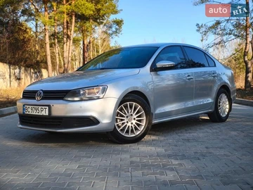 Авто Volkswagen Jetta 2011 № 8576590