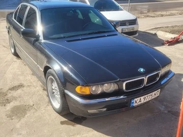Авто BMW 7 Series 2001 № 8576603