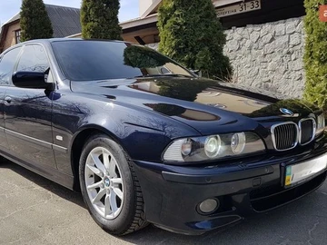 Авто BMW 5 Series 2003 № 8576621