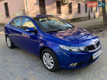 Авто KIA Cerato 2010 № 8576648
