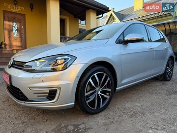 Авто Volkswagen E-Golf 2020 № 8576824