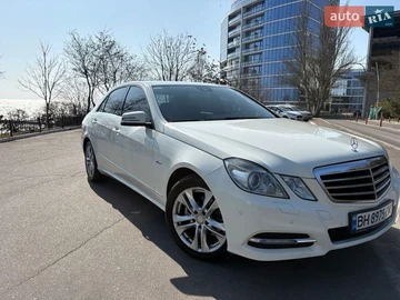 Авто Mercedes E-Class 2012 № 8576845