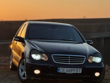Авто Mercedes C-Class 2003 № 8576991