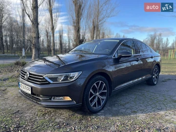 Авто Volkswagen Passat 2016 № 8577017
