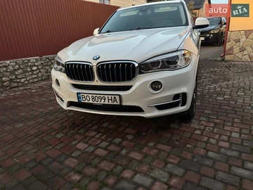 Авто BMW X5 2018 № 8577237
