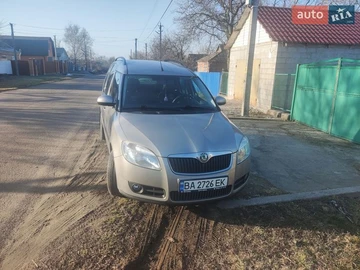 Авто Skoda Roomster 2009 № 8577264