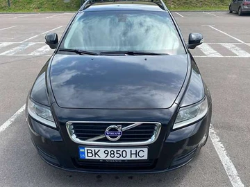 Авто Volvo V50 2010 № 8577275