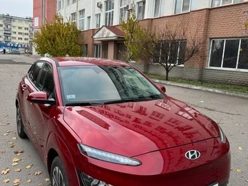 Авто Hyundai Kona Electric 2023 № 8577409