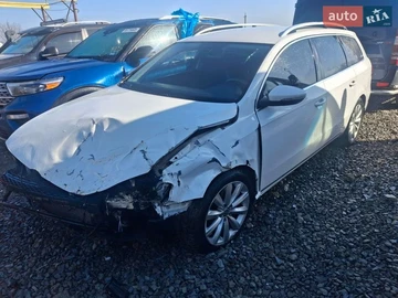 Авто Volkswagen Passat 2011 № 8577443