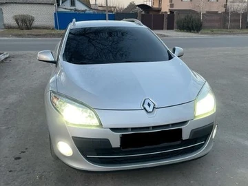 Авто Renault Megane 2011 № 8577488