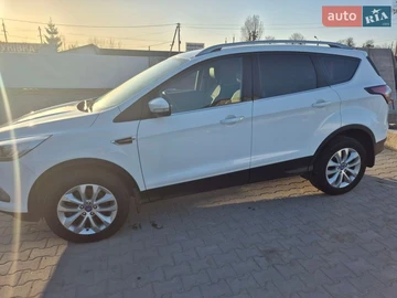 Авто Ford Kuga 2019 № 8577659