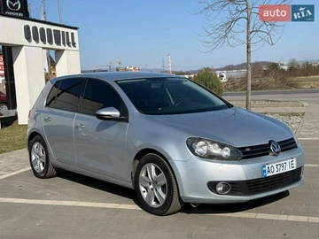 Авто Volkswagen Golf 2010 № 8577959