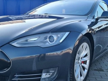 Авто Tesla Model S 2015 № 8578003