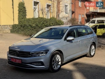 Авто Volkswagen Passat 2021 № 8578050