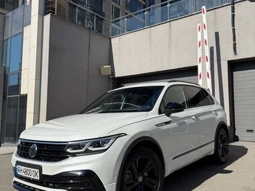 Авто Volkswagen Tiguan 2021 № 8578221