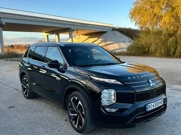 Авто Mitsubishi Outlander 2023 № 8578223