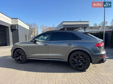 Авто Audi Rs Q8 2021 № 8578237