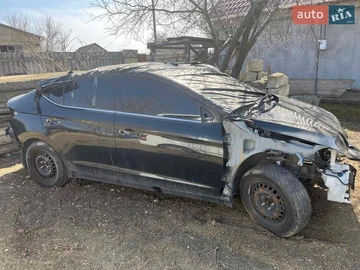 Авто Hyundai Elantra 2017 № 8578311