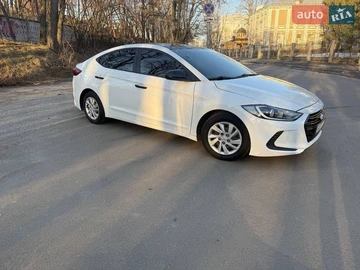 Авто Hyundai Elantra 2016 № 8578587