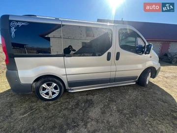 Авто Opel Vivaro 2010 № 8578633