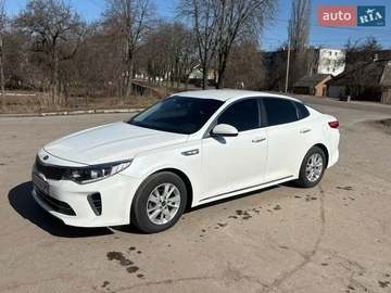 Авто KIA K5 2016 № 8578642