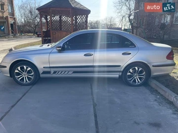 Авто Mercedes E-Class 2003 № 8578936
