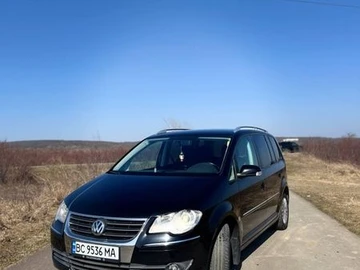 Авто Volkswagen Touran 2007 № 8579153