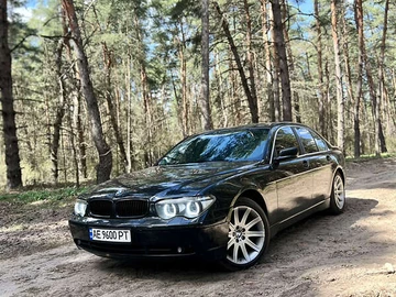 Авто BMW 7 Series 2004 № 8579161