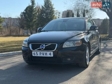 Авто Volvo V50 2011 № 8579178