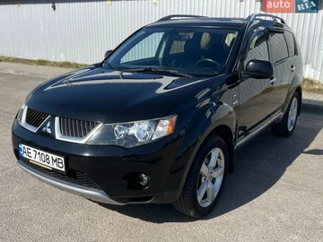 Авто Mitsubishi Outlander Xl 2008 № 8579242