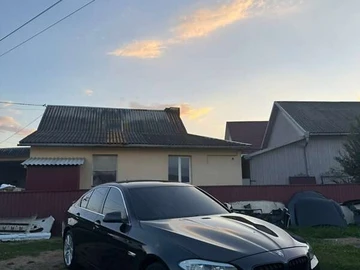 Авто BMW 5 Series 2012 № 8579286