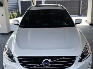 Авто Volvo Xc60 2017 № 8579308