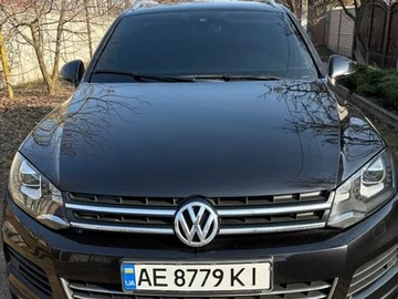 Авто Volkswagen Touareg 2013 № 8579608