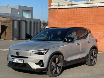 Авто Volvo Xc40 2022 № 8579644